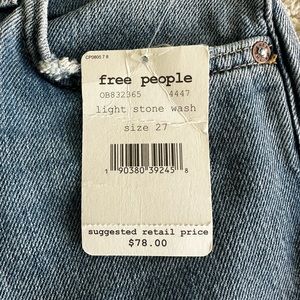 Free People, light stone wash, size 27, crop, distressed, new with tags